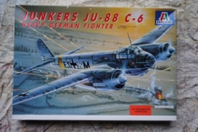 images/productimages/small/JUNKERS-Ju-88-C-6-Heavy-German-Luftwaffe-Fighter-Italeri-022-doos.jpg