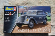 images/productimages/small/KADETT-K38-SALOON-German-Army-Staff-Car-Revell-03270-doos.jpg