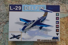 images/productimages/small/aero-l-29-delfin-amk-86001-doos.jpg