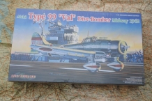 images/productimages/small/aichi-type-99-val-dive-bomber-midway-1942-cyber-hobby-5107-doos.jpg