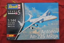 images/productimages/small/antonov-an-225-mrija-revell-04958-doos.jpg