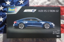 images/productimages/small/audi-e-tron-gt-easy-click-revell-07698-doos.jpg