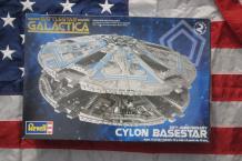 images/productimages/small/battlestar-galactica-cylon-basestar-30th-anniversary-edition-revell-85-6443-doos.jpg