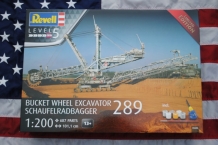 images/productimages/small/bucket-wheel-excavator-schaufelradbagger-289-revell-05685-doos.jpg