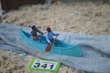 Timpo Toys G.341 Canoe with 2 Indians 2nd version 'Light Blue'  