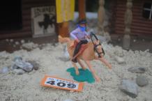 images/productimages/small/cowboy-riding-on-horse-2nd-version-timpo-toys-o.409-a.jpg