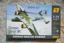 images/productimages/small/dornier-do-17-m-poland-1939-german-medium-bomber-rs-models-92027-doos.jpg