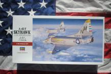 images/productimages/small/douglas-a-4e.f-skyhawk-hasegawa-pt21-07221-doos.jpg