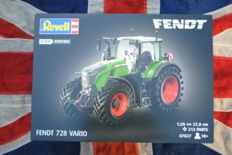 Revell 07827 Fendt 728 Vario Tractor Click-System
