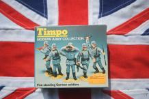 images/productimages/small/five-standing-german-soldiers-modern-army-collection-timpo-toys-707-doos.jpg