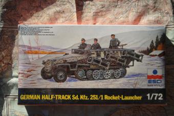 ESCI 8022 German Half-Track Sd.Kfz. 251/1 Rocket-Launcher