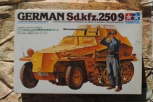 images/productimages/small/german-sd.kfz.250.9-tamiya-35115-doos.jpg