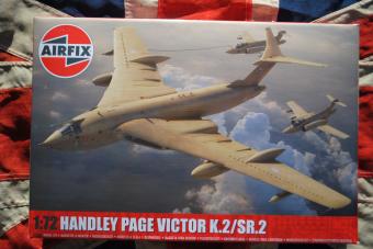 Airfix A12009 Handley Page Victor K.2/SR.2   