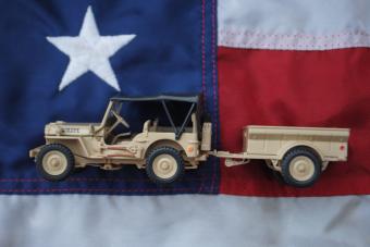images/productimages/small/jeep-cj-2a-desert-army-cararama-voor.jpg