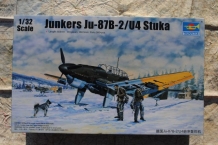 images/productimages/small/junkers-ju-87b-2u4-stuka-trumpeter-03215-doos.jpg