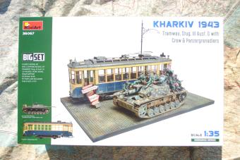 images/productimages/small/kharkiv-1943-tramway-stug-iii-ausf-g-with-crew-panzergrenadiers-big-set-miniart-36067-doos.jpg