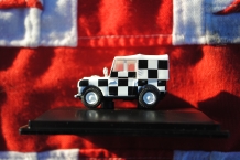images/productimages/small/land-rover-series-i-80-canvas-raf-tripoli-desert-rescue-team-oxford-76lan180009-zijkant.jpg