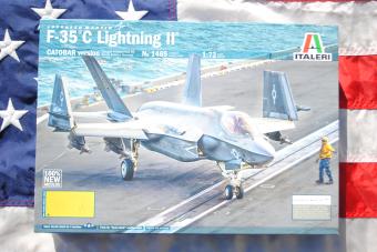 images/productimages/small/lockheed-martin-f-35c-lightning-ii-catobar-version-italeri-1469-doos.jpg