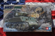 images/productimages/small/m4a3e2-jumbo-u.s.-assault-tank-tamiya-35139-doos.jpg