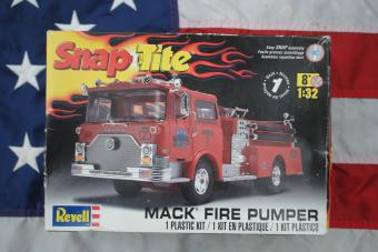 images/productimages/small/mack-fire-pumper-static-snap-fit-kits-revell-85-1945-doos.jpg