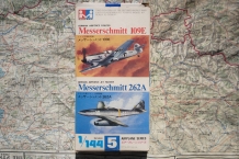 images/productimages/small/messerschmitt-109e-messerschmitt-262a-mitsuwa-model-105-doos.jpg