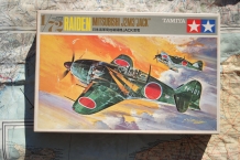 images/productimages/small/mitsubishi-j2m3-raiden-model-21-tamiya-fa103-doos.jpg