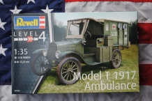 images/productimages/small/model-t-1917-ambulance-revell-03285-doos.jpg