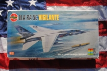 images/productimages/small/north-american-ra-5c-vigilante-airfix-05019-doos.jpg