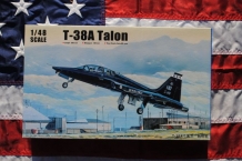 images/productimages/small/northrop-t-38a-talon-trumpeter-02852-doos.jpg