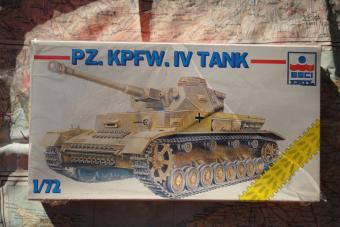 ESCI 8364 Panzerkampfwagen IV / Pz.Kpfw. IV Tank