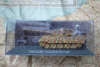 images/productimages/small/pz.kpfw.-vi-tiger-ii-ausf.b-porsche-turret-s.pz.abt.503-atlas-bn45-doos-2-.jpg