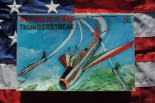 images/productimages/small/republic-f-84f-thunderstreak-italaerei-107-doos.jpg