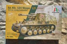 images/productimages/small/sd.kfz.124-wespe-10-5-cm.-leichte-feldhaubitze-italeri-7061-doos.jpg