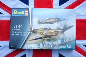 images/productimages/small/supermarine-spitfire-mk.ia-hawker-hurricane-mk.i-revell-03771-doos.jpg