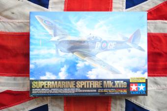 Tamiya 60321 Supermarine Spitfire Mk.XVIe