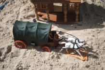 images/productimages/small/timpo-toys-g.211-covered-wagon-with-coachman-2nd-version-a.jpg