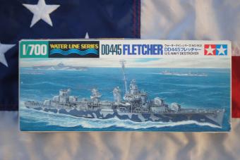 Tamiya 31902 U.S. Navy Destroyer DD445 Fletcher Water Line Series