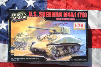 images/productimages/small/u.s.-sherman-m4a1-76-tank-with-casted-hull-forces-of-valor-873016a-doos.jpg