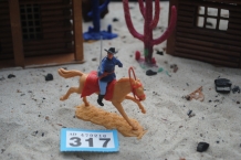 images/productimages/small/union-army-soldier-riding-american-civil-war-us-7th-cavalry-2nd-version-timpo-toys-b.317-a.jpg