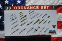 images/productimages/small/us-ordnance-set-1-amk-88e01-doos.jpg