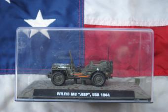 images/productimages/small/willys-jeep-2049863s-atlas-7-123-101-doos-plastic.jpg