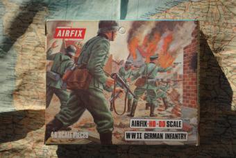 Airfix S5 / 01705-1 WWII German Infantry