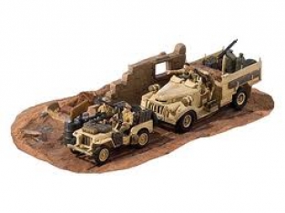 REV03225  L.R.D.G.30cwt Chevrolet & Jeep SAS  1:76