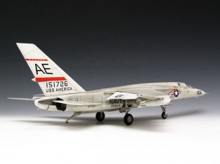 Trumpeter 02809 RA-5C VIGILANTE