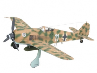 Revell 04171  Focke Wulf Fw 190F-8 & Bv246 