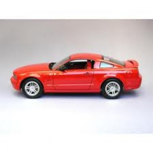 REV07355  FORD MUSTANG GT 2005