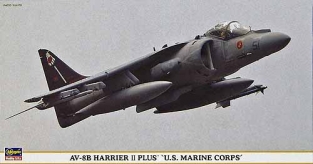 Hasegawa 09783 AV8B Harrier II Plus (US Marine Corps)