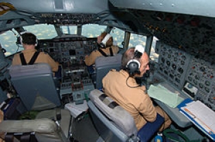 A04026  Vickers VC-10 K2 RAF Refuelling Tanker