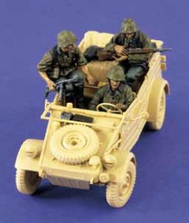 Verlinden Productions 1381  Kübelwagen Crew (3 figures)