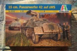 Italeri 6562 15cm. Panzerwerfer 42 auf sWS